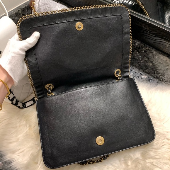 SOLD 🙏RARE Chanel Bayzance collection flap bag - Picture 9 of 15